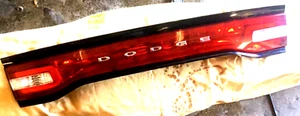 DODGE CHARGER 2011-2014 REAR TRUNK LID CENTER  TAILLIGHT LAMP PANEL 57010652 OEM - Picture 1 of 16