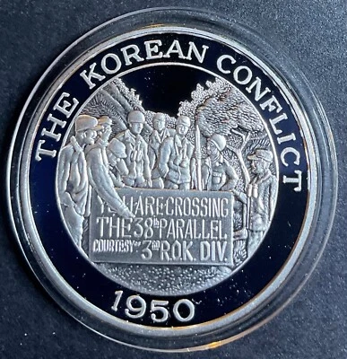 1950 KOREAN CONFLICT KOREA WAR 38TH PARALLEL SILVER PLATED  EAGLE  MEDAL/ROUND - Image 1 of 3