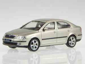 Skoda Octavia 2005 sahara beige diecast model car 143AB-001Y Abrex 1/43 - Picture 1 of 4