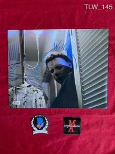 Tommy Lee Wallace Halloween autographed signed 11x14 photo Beckett COA - Picture 1 of 1