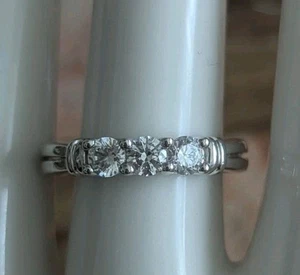 Anillo vintage de plata de ley 925 DQ CZ talla 6 delicada banda de piedra blanca - Imagen 1 de 15