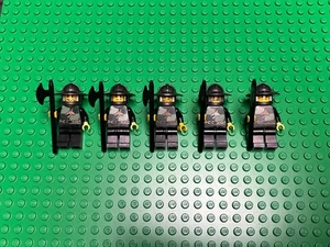 Lego Fantasy Castle Kingdoms Dragon Knight Minifig Lot Of 5 - Picture 1 of 1