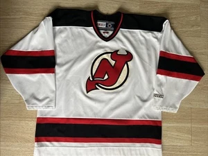 Vintage Trikot Devils CCM Maska Hockey Trikot XL weiß Kanada unbedruckt mit Mängeln - lesen - Bild 1 von 24