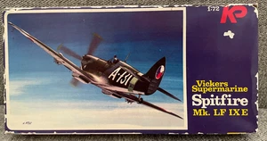 KP VICKERS SUPERMARINE SPITFIRE Mk. LF IXE 1/72 Model Kit - Picture 1 of 3