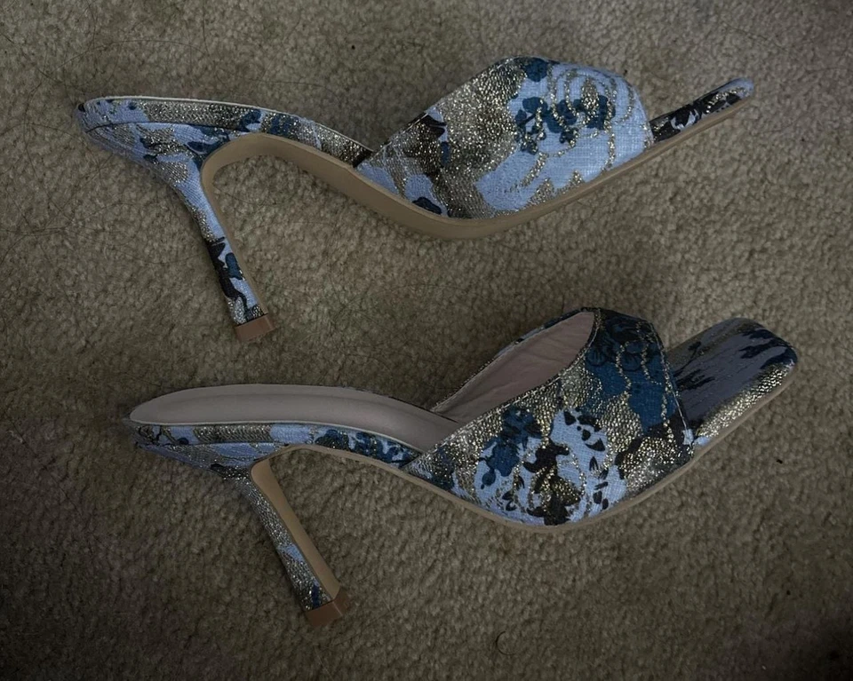 Sandálias gráficas de salto agulha, glamourosas sandálias glitter mula verão - Imagem 1 de 1