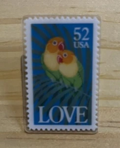 USPS Lapel PINS 1991 LOVE BIRDS 52 CENT STAMP - Picture 1 of 2