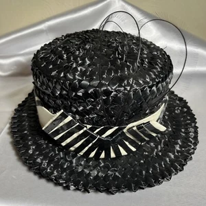 Vintage Shiny Black Fedora Hat Women’s Woven Raffia Feather Plumes 1950s - Picture 1 of 7