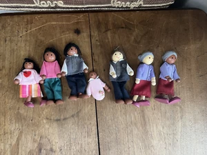 Melissa & Doug Posable Wooden Dollhouse Dolls Lot of 7 - Picture 1 of 4