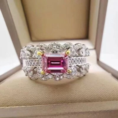 Emerald Simulated Pink Sapphire Engagement Band Ring In 14k White Gold Plated Foto 1 de 4