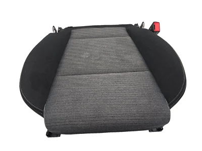 Funda de cojín inferior asiento lado pasajero delantero derecho Nissan Rogue 2021-2023 OEM Foto 1 de 4