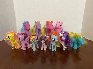 My Little Pony Power Pony lote de 11 juguetes MLP, muñecas, caballos, figuras - Imagen 1 de 11
