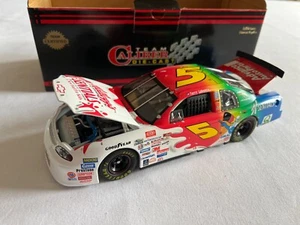 Team Caliber #5 Terry Labonte Bank 1999 Chevrolet Monte Carlo #2905023 1/24 - Picture 1 of 5
