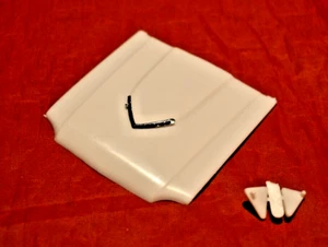 AMT 1966 Ford Thunderbird Hood 1/25 - Picture 1 of 1