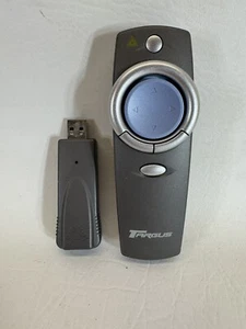 Targus Model PAUM30 Wireless Presenter Remote Control w/ Laser Pointer & USB - Picture 1 of 2