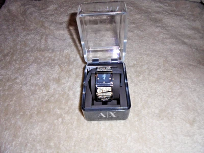 Relógio feminino Armani Exchange 4050 varejo por US$ 150,00 - Imagem 1 de 4