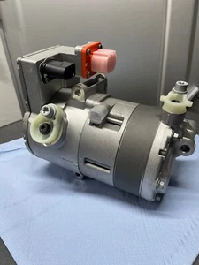 VW Klimakompressor Climate Compressor E-Golf Passat GTE 5QE816803H *Neuwertig* - Bild 1 von 4