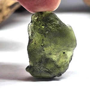 Moldavite Crystal Meteorite Tektite Vibrational Large Gemstone 9.1gm 44.33Ct - Picture 1 of 17