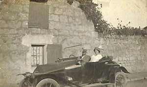 TOUTE PETITE PHOTO NON LOCALISÉE / AUTOMOBILE SIZAIRE & NAUDIN ? - Picture 1 of 1