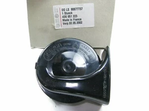 NEW GENUINE High Note Horn OEM For Audi 4D0951223 - Picture 1 of 3