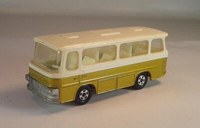Matchbox Superfast Nr. 12 Setra Coach goldmetallic schmale Hohlräder #452 - Bild 1 von 3