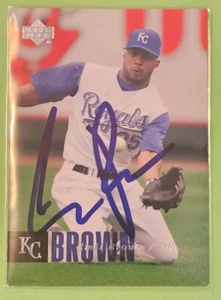 Tarjeta MLB Upper Deck 2006 autografiada por Emil Brown KC Royals - Imagen 1 de 3
