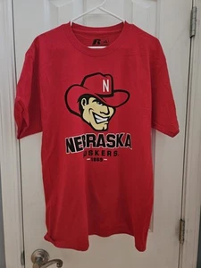 Pre Owned Russell Scarlet Nebraska Huskers Crew Basic Logo NCAA T-Shirt Men's L - Picture 1 of 3