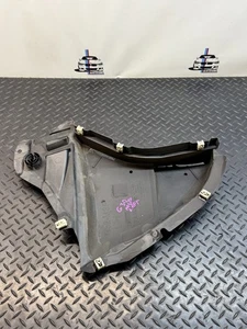 BMW 6 SERIES G32 GT M SPORT FRONT LOWER ARCH LINER COVER PASSENGER LEFT 8060027 - Picture 1 of 7