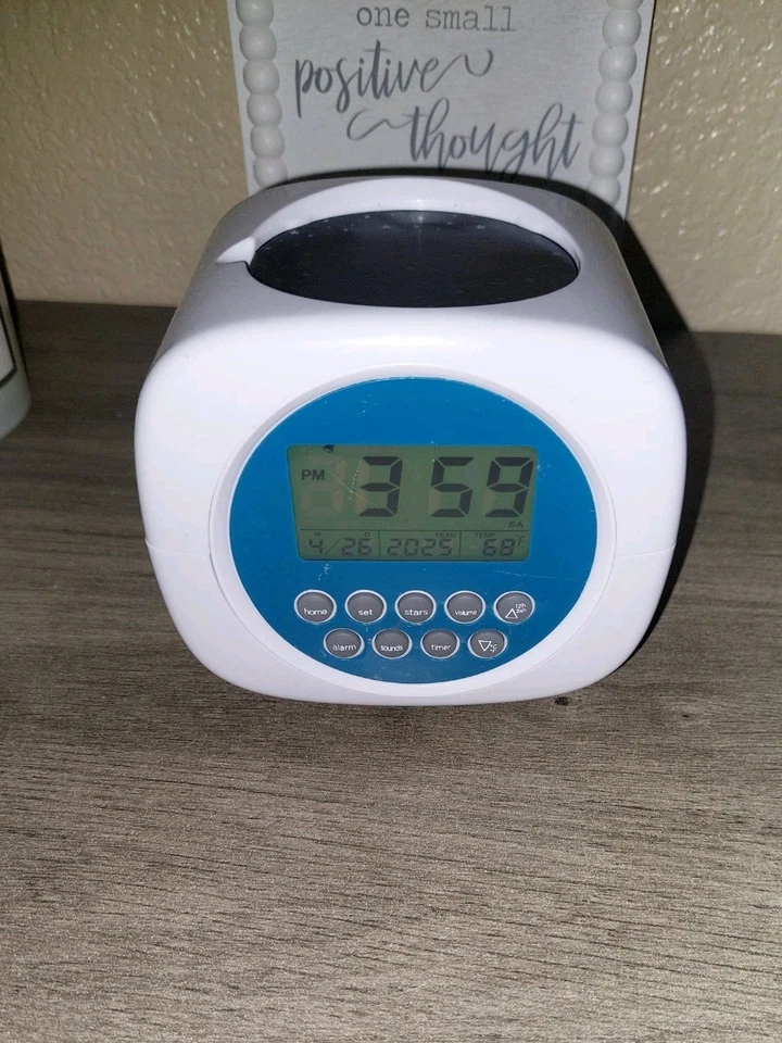 Discovery Kids Sound Machine Projection Alarm Clock Nature Sounds - Image 1 of 2