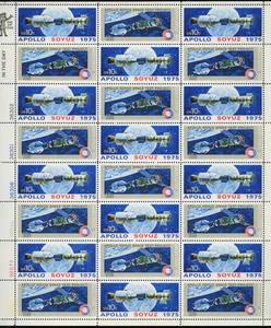 1975 Apollo Soyuz 10c Space Project Full Sheet of 24 Stamps (Scott#1569-1570a) - Picture 1 of 3