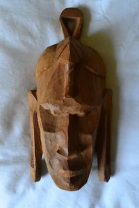 DE COLECCIÓN Cabeza Africana Tallada de Madera Etnia Tradicional Colgante de Pared - Imagen 1 de 6