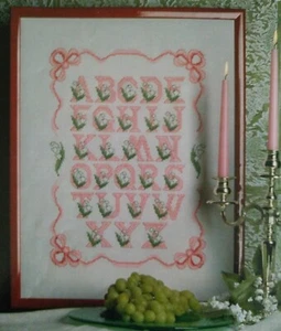 Stickvorlage, Kreuzstich aus Handarbeitsheft, A5, " Maiglöckchen ABC " - Bild 1 von 2