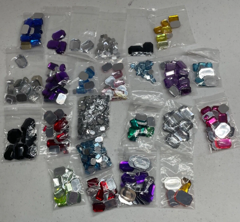 NICE LOT OF LOOSE FLAT BACK OCTAGON SHAPED GEMSTONES! DIFFERENT SIZES & COLORS - Image 1 of 1