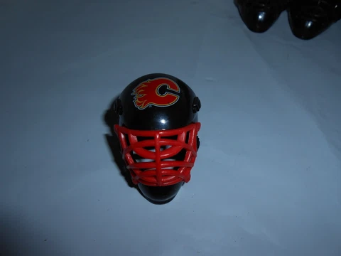 1 FRANKLIN NHL MINI GUMBALL PLASTIC GOALIE HELMET/MASK YOU CHOOSE TEAM + BONUS Cover