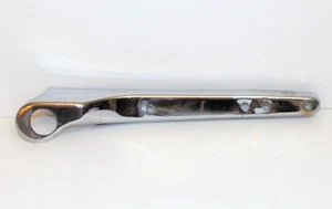 '03 HD 100th Anniv XLH 883 Abrazador: Cubierta de soporte para guardabarros izquierdo 59897-94 {M1061} - Imagen 1 de 6