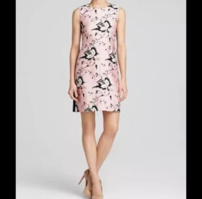 $398 Diane Von Furstenberg Carrie Dress. Rare Garden Toil Print. Floral. Size 4 - Image 1 of 4