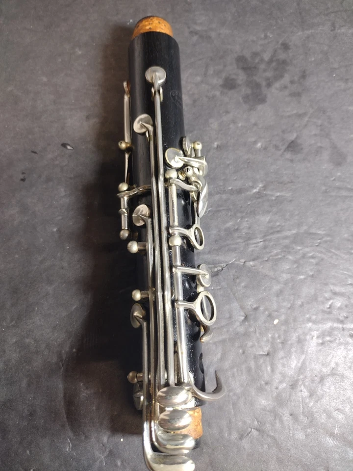 Clarinete de gran diámetro vintage 1941 C G Conn 424N piezas de repuesto sección superior Foto 1 de 4