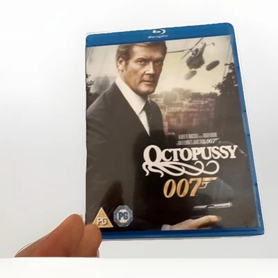 OCTOPUSSY JAMES BOND 007 blue ray disc movie  - Image 1 of 4