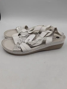 Pavers Ladies White & Silver Sandals Size 6 - Picture 1 of 5