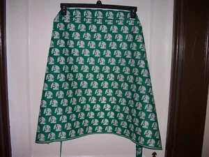 Half Apron White Green Apron Handmade Cooking Craft Gardening Molding Baking  - Picture 1 of 2