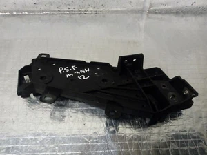 SOPORTE FARO PASAJERO DELANTERO INFINITI M35H - Imagen 1 de 2