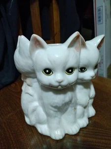 KITTEN CERAMIC PLANTER 6.5" X 6" WHITE adorable piece - Picture 1 of 9