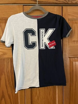 Boys Calvin Klein jeans tee t-shirt Calvin Klein Jeans  10/12 Cotton Blend Nice - Image 1 of 4