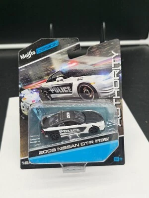 2016 MAISTO DESIGN 2009 NISSAN GT-R (R35) TOY FAIR POLICE CAR - Image 1 of 2