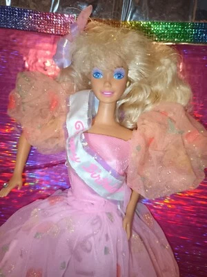 Muñeca Barbie Vintage 1990 Feliz Cumpleaños Muñeca Barbie Mattel Foto 1 de 4