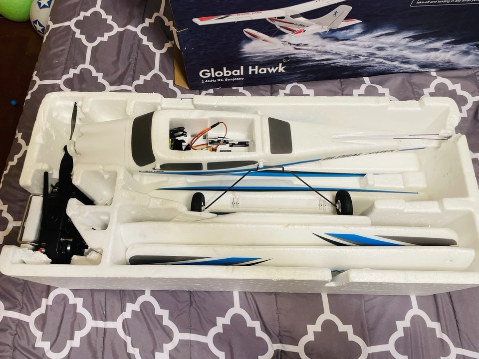 Rc Plane needs work  - Image 1 of 4