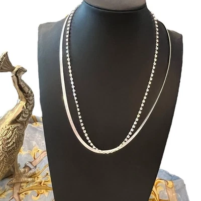 Collares Claire's de plata y diamantes de imitación -2- estilo serpiente y pedrería cuadrada Foto 1 de 4