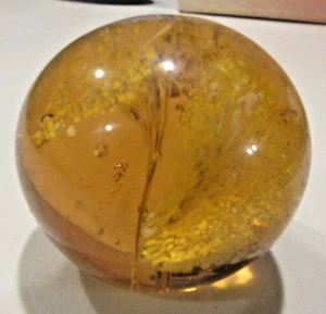 Amber paperweight art glass B - Picture 1 of 3