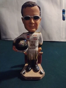 THE MUPPET SHOW Dale Jarrett NASCAR UPS Legends of the Track Bobblehead 232/2088 - Bild 1 von 12