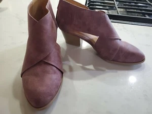 Women's 6 7 Mauve Qupid Point Toe Cutout Ankle Zipper Booties Cross BOHO PEASANT - Picture 1 of 7