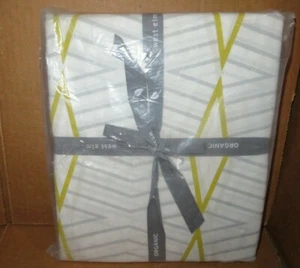 West Elm Organic Diamond Stripe Duvet Cover Twin Multicolor Brand New - Picture 1 of 7